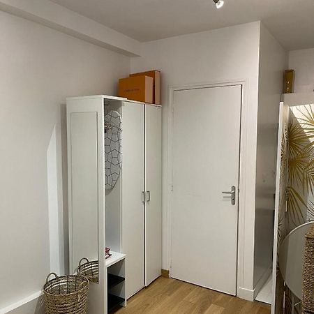Location Studio Apartment Paris Exterior foto